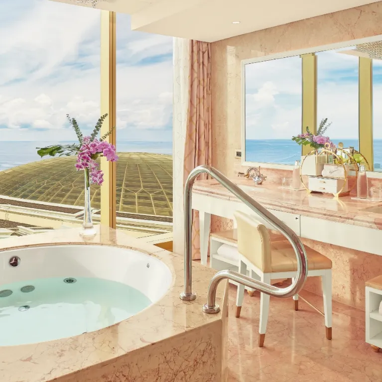 Bathtub