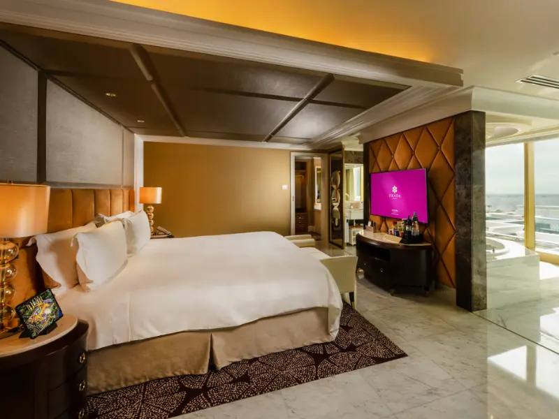 Sky Tower Villa