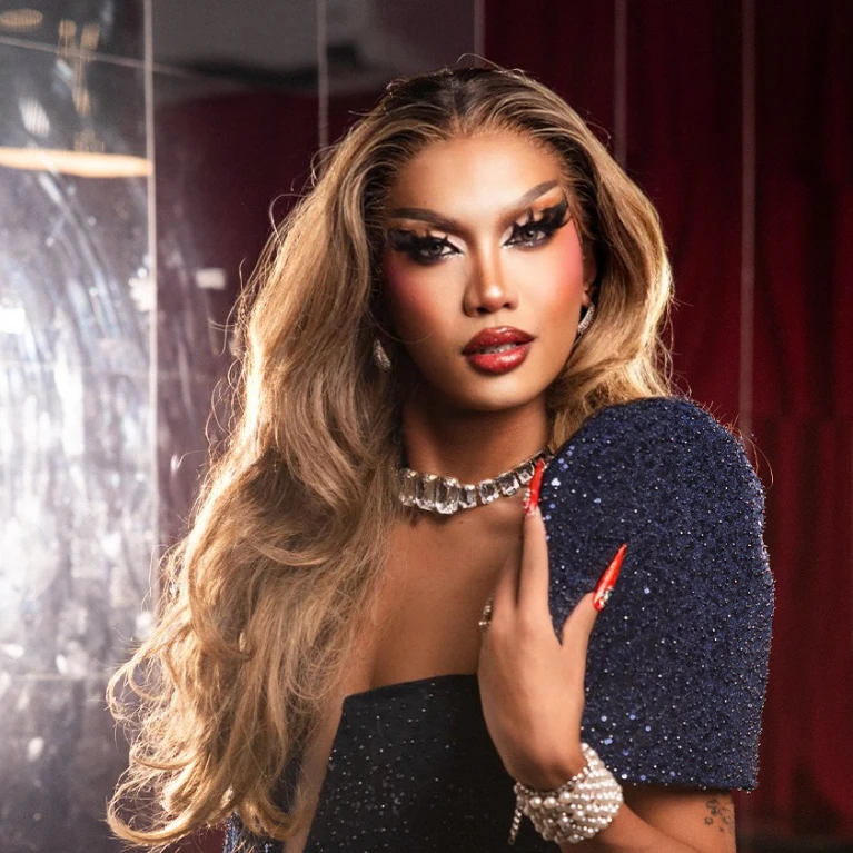 GLAMM Maxie